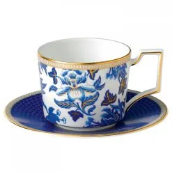 Wedgwood Hibiscus Teekuppi Aluslautasella