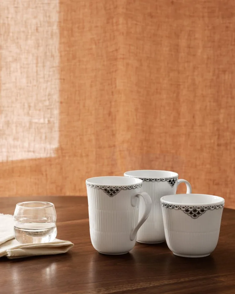 Royal Copenhagen Black Lace -termosmuki - Image 3