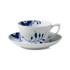 Royal Copenhagen Blue Fluted Mega Teekuppi Ja Aluslautanen