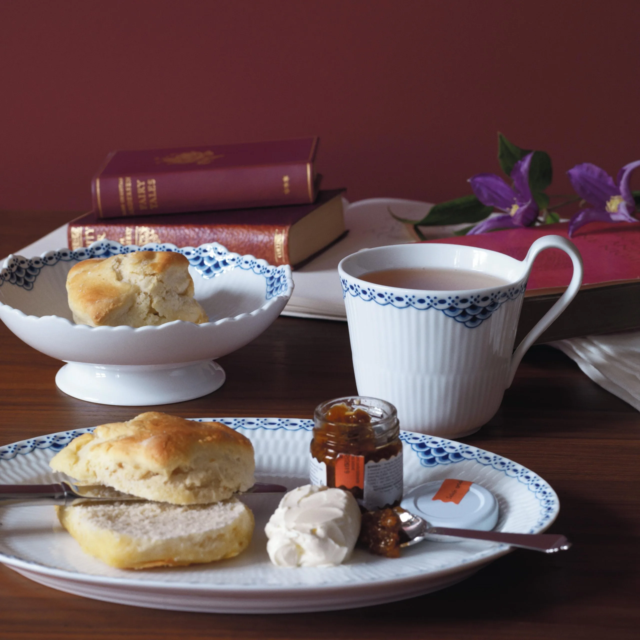 Royal Copenhagen Princess Kuppi Korkealla Kahvalla - Image 2